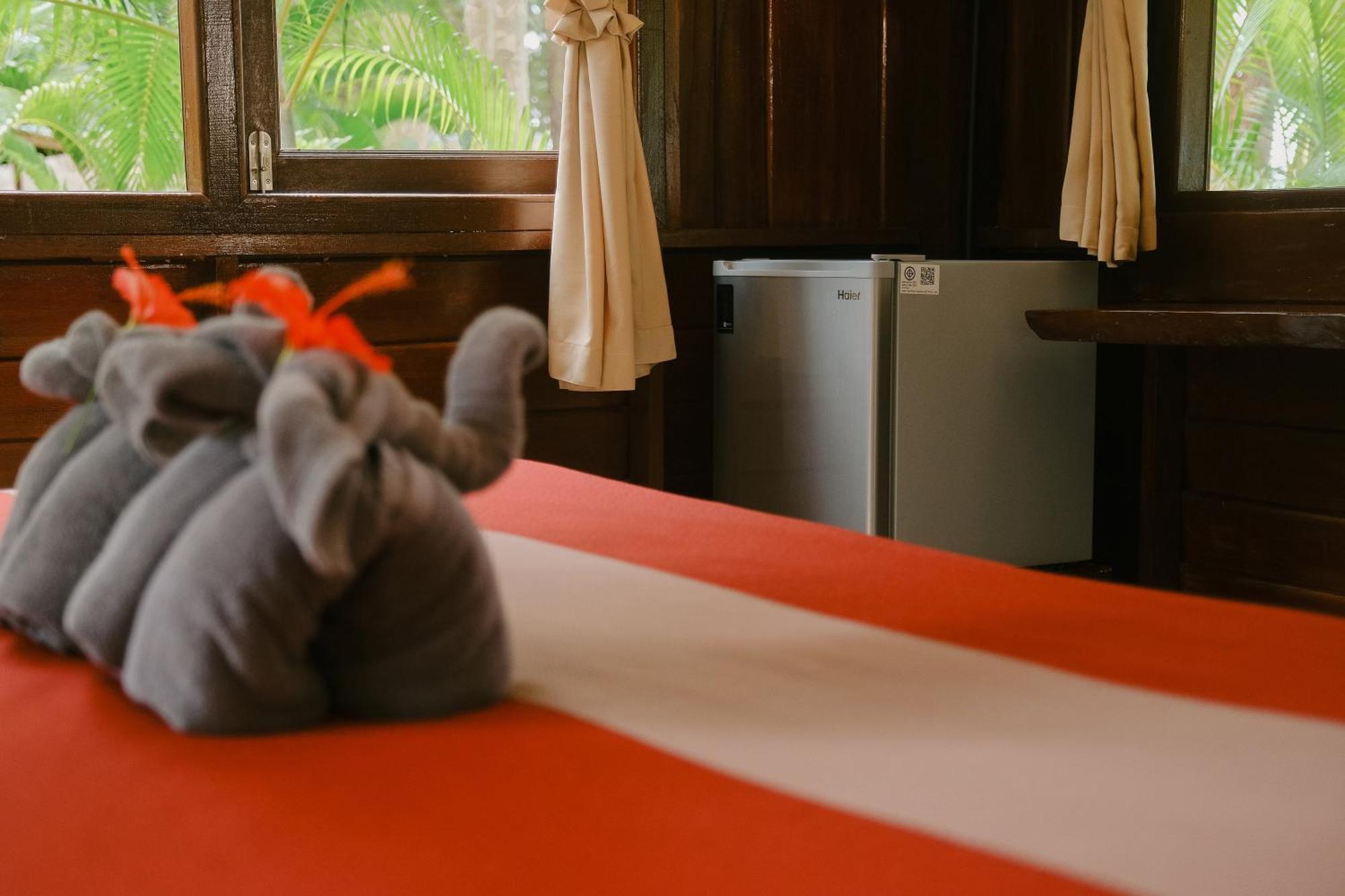 Joy Bungalow Resort And Restaurant Koh Jum Zewnętrze zdjęcie